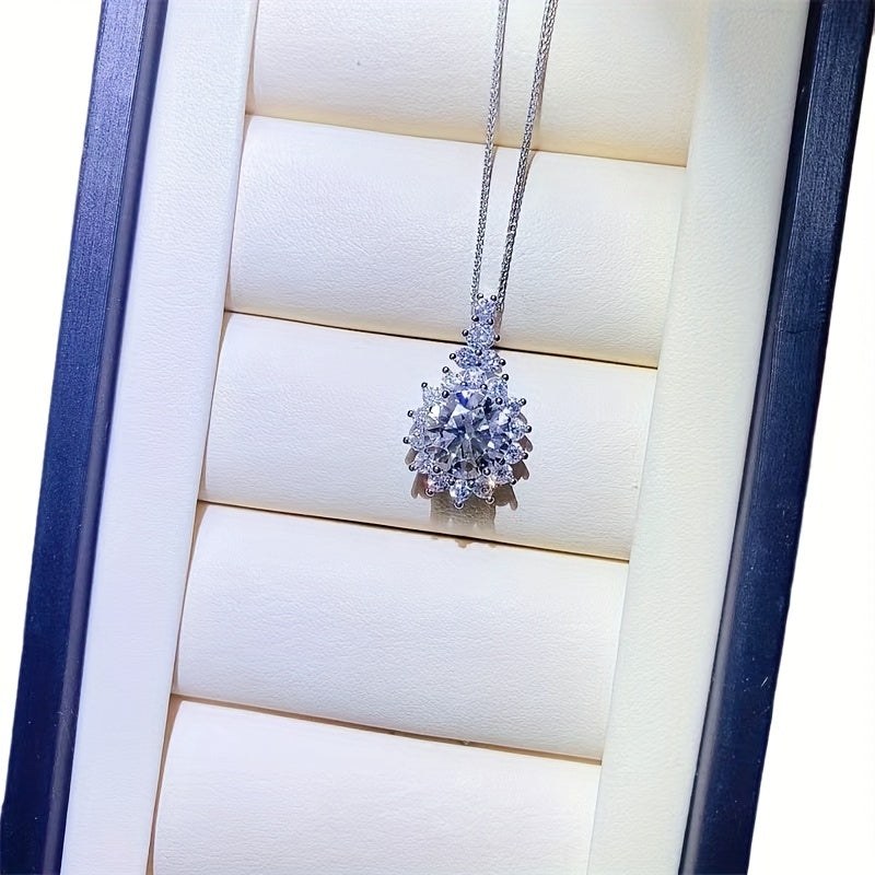 Elegant S925 Silver 18K Gold Plated Necklace with Moissanite