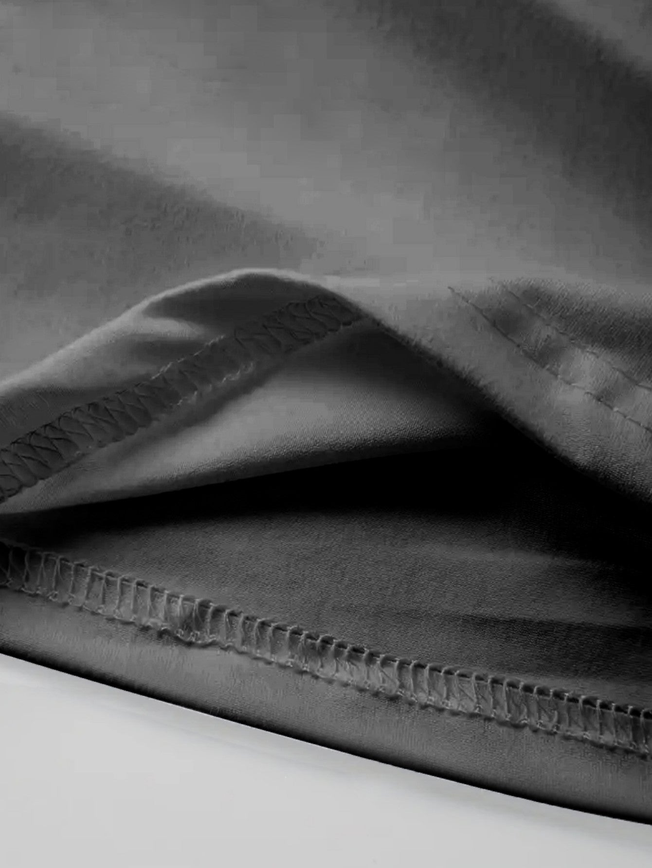 Womens Crew Neck Fashionable Heart Print T-Shirt Casual Top