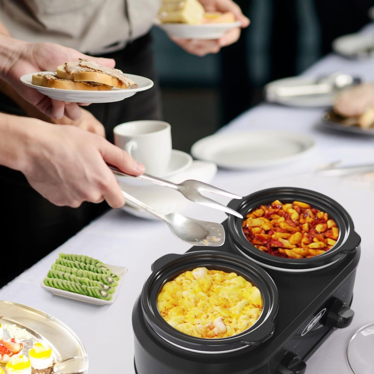 Dual Pot Oval Manual Slow Cooker With Adjustable Temp