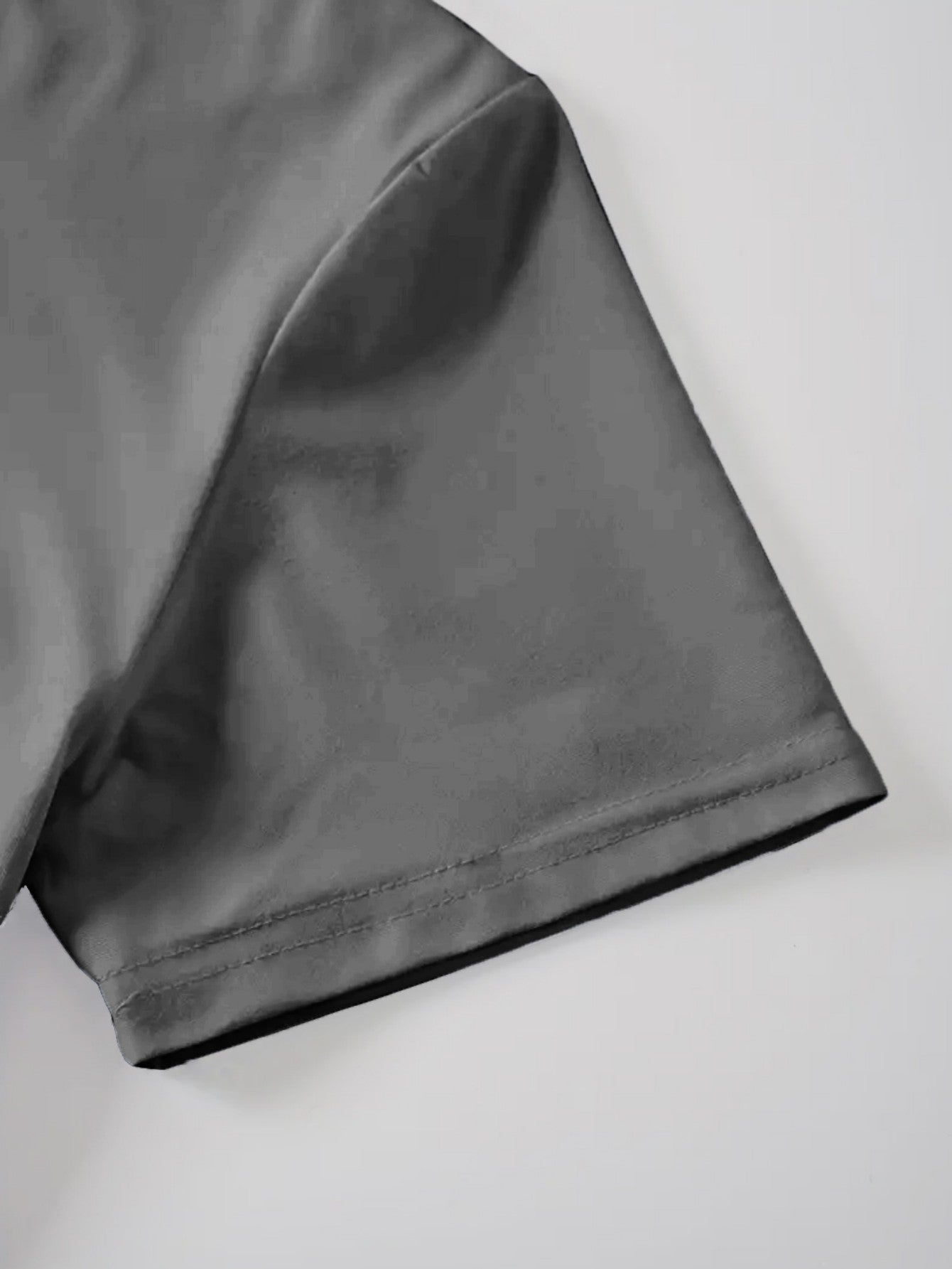 Womens Crew Neck Fashionable Heart Print T-Shirt Casual Top