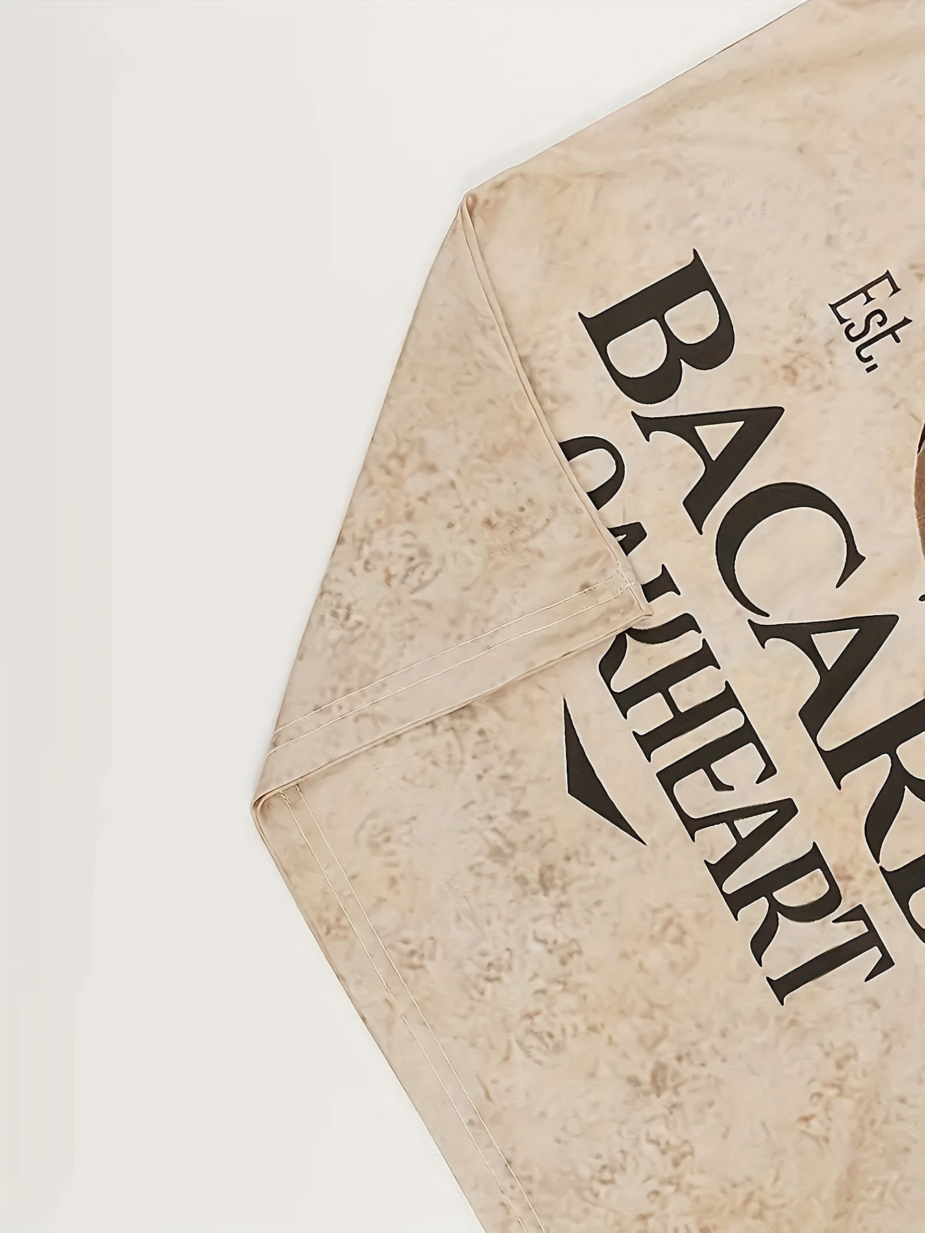 Men's Casual T-Shirt Bacardi Bat Heart Vintage Graphic Tee