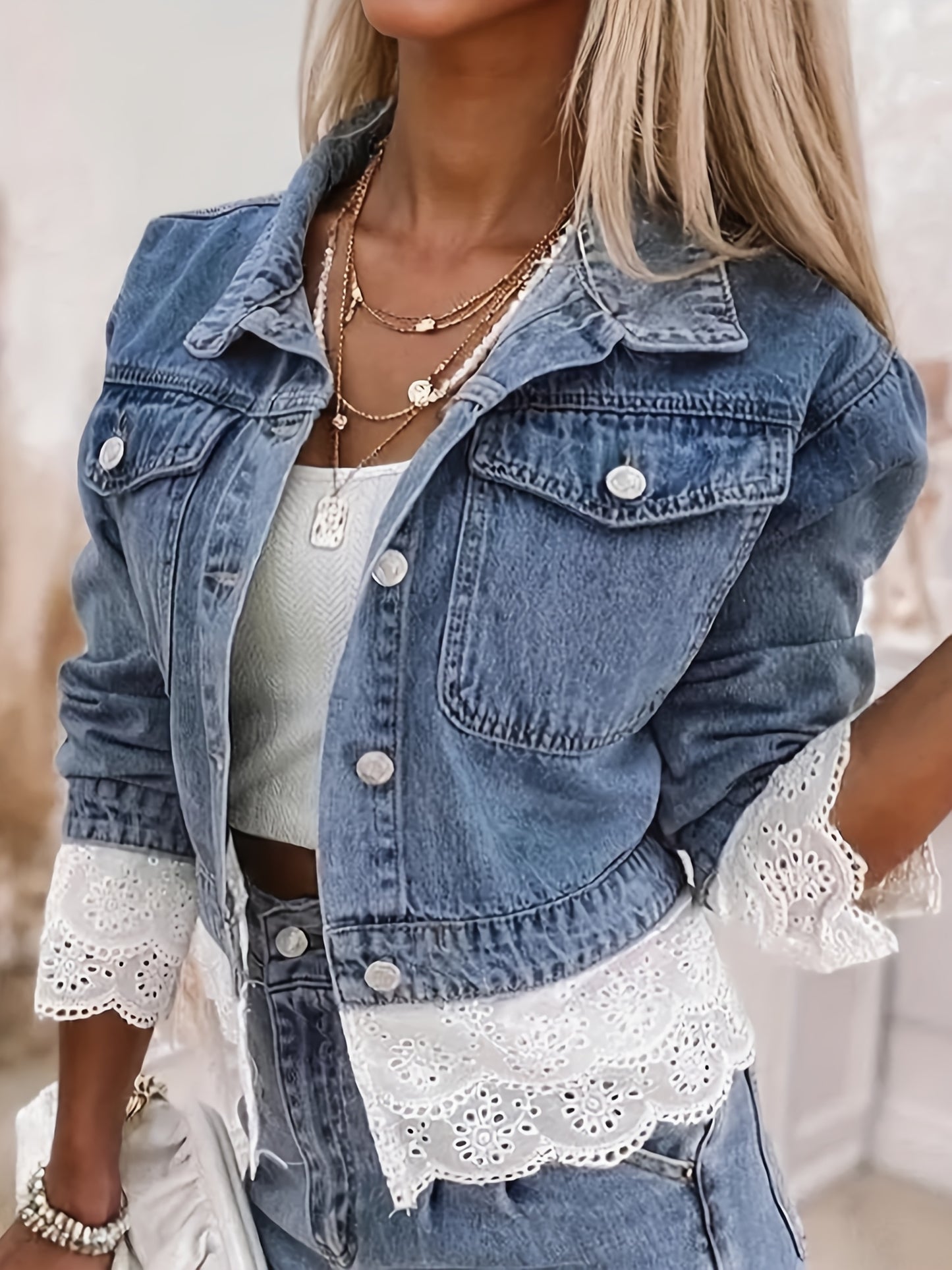 Women's Stylish Lace-Trimmed Cropped Denim Jacket - Casual Long Sleeve Jean Coat with Flap Pockets, Button-Up Front, Perfect for Spring & Fall