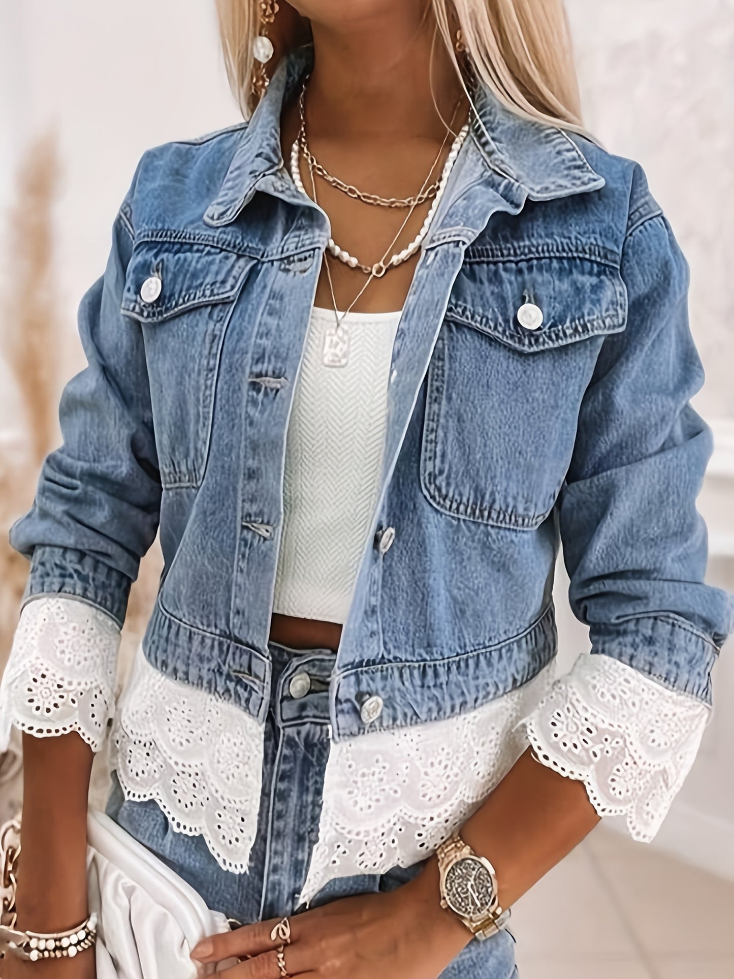 Women's Stylish Lace-Trimmed Cropped Denim Jacket - Casual Long Sleeve Jean Coat with Flap Pockets, Button-Up Front, Perfect for Spring & Fall